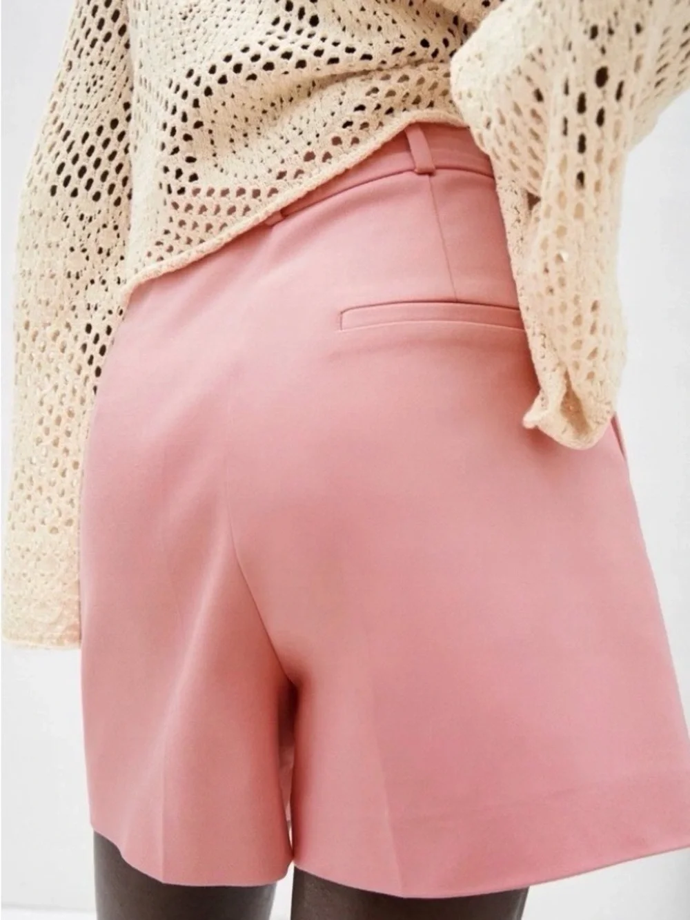 NWT ZARA PINK SHORTS High Waist Large Silver Buttons, Sz M - Picture 3 of 6